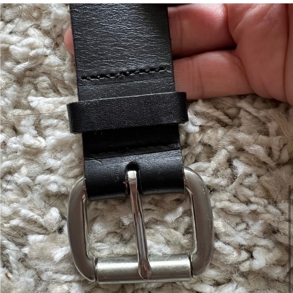 Banana Republic belt, leather, black/silver, size small main image 7